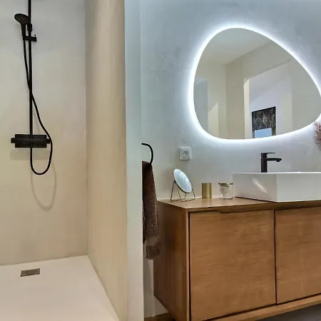 Appartement Le Jardin Secret - Piscine - Clim - De Gamme *