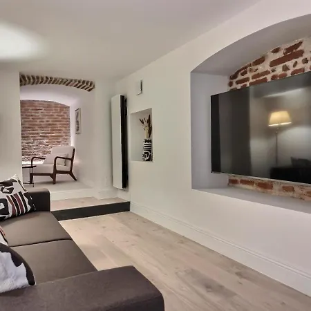 Le Jardin Secret - Piscine - Clim - De Gamme Апартаменты *