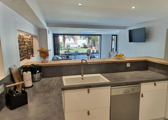 Le Jardin Secret - Piscine - Clim - De Gamme *